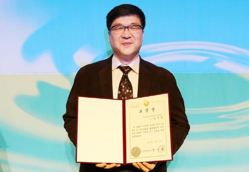 샘병원 신경외과 김재명 과장, 복지부장관상 수상