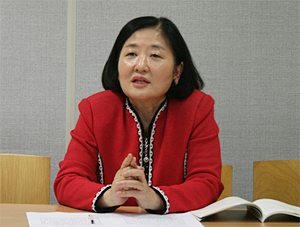 정태원 이대 동문회장 "동문들은 후보지지 가능"