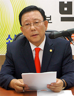 박기배 본부장 "김대업-좌석훈 단일화 하세요"