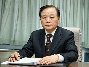 백제약품 김동구 회장 "헬스케어사 M&A 해볼 만"