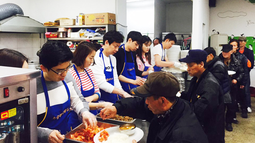 온누리약국복지회, 노숙인 위한 봉사활동 개최