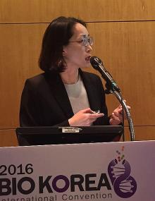 "신약허가 빨리 내려면 '규제당국' 활용하라"