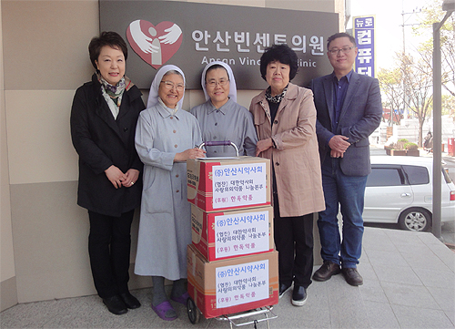 안산시약, 빈센트의원에 1000만원 상당 의약품 기증