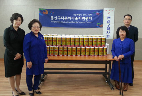 용산구약, 다문화가족에 어린이영양제 전달