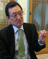 원강팜, 유범진 사장 영입…병원·약국·물류 강화