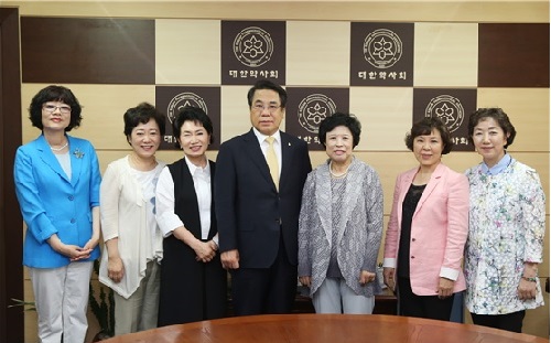 비둘기회, 조찬휘 회장 만나 현안 공유