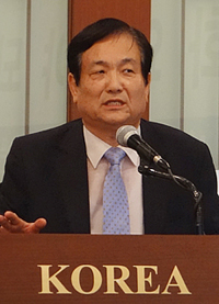 의사들 다시 의료일원화 주장…"환자편익 위해 필요"