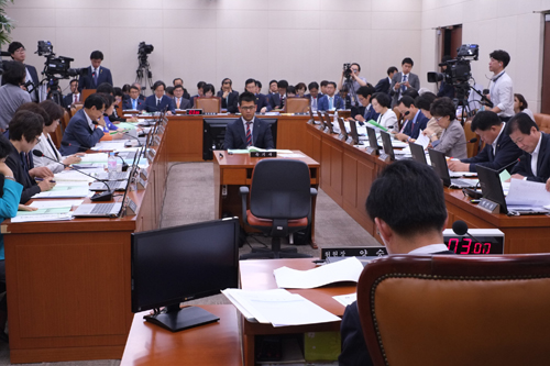 "문형표 전장관, 메르스 사과없이 업무보고 없다"