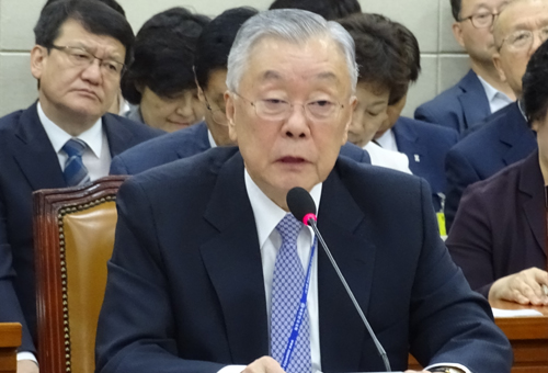 성상철 "가습기 살균제 피해자 급여적용 방안 강구"