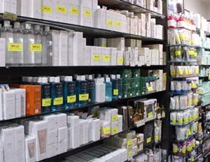 화장품 산업 '호황'…약국에도 '화장품 바람' 불까