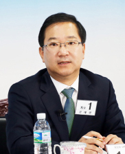 김대업 "조찬휘 회장 등 핵심인사 소취하 없다"