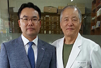 중랑구약, 관내 70세 이상 원로 약사 약국 방문