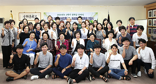 약사회 선배들의 내리사랑…약대생 36명에 장학금