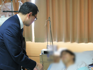 '의료인폭행방지법'에도 의사들 흉기에 무방비 노출