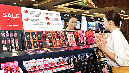 올리브영, 건기식 매출 2배 증가