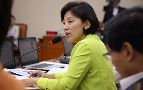 "박근혜정부 공공의료 후퇴에 부과체계 개편 지연"