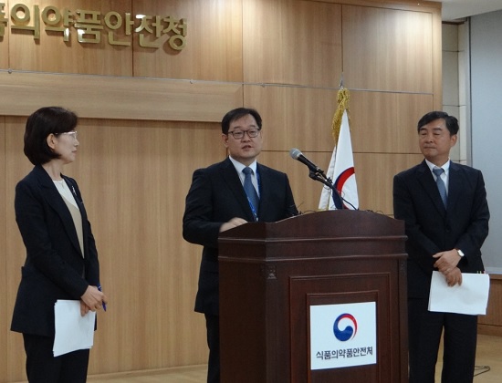 올리타 처방허용, '치료기회 확대' vs '안전 우선'