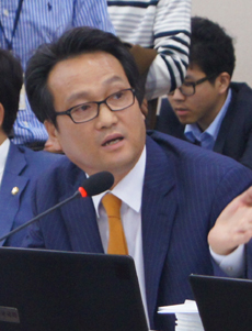 안민석 의원 서울대병원 예산삭감 발언… 여-야 '공방'