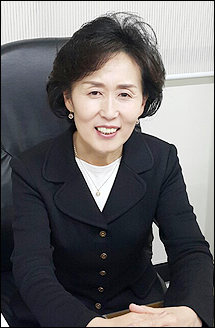지역방송서 '약국 사용설명서' 알려주는 약사회장