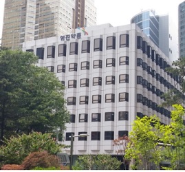 국산 아토피신약 유토마 재심사결과 제출…평가 촉각