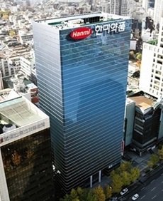 앞서간 '아모라필' 일단 특허장벽은 마련해 뒀는데…