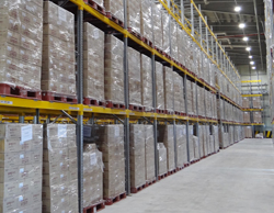 무거운 짐 내려놓는 제약…물류 아웃소싱 대세