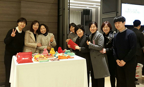 약국에서 직접뜬 신생아 모자…화성시약 약손사랑 