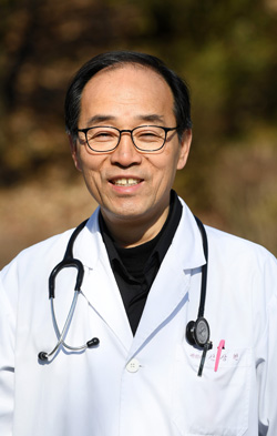 제33회 보령의료봉사상에 신상현 의무원장