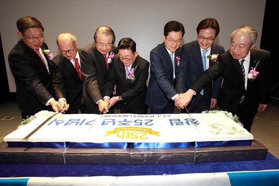 JW-쥬가이 합작 C&C신약硏 창립 25주년 맞아
