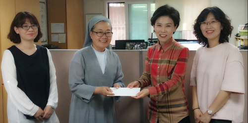 은평구약, 무의탁 할머니 보금자리에 성금 기탁 
