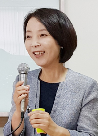 임원들 손수 만든 음식 대접…서대문구약 자선다과회