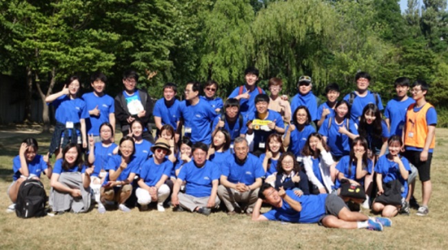 중앙약대 합창단 칼라무스 선후배 한 자리에