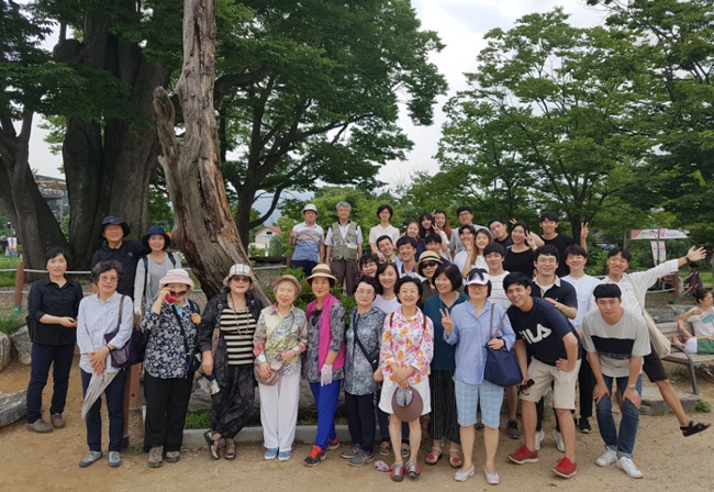 영남약대 수도권동문회, 세미원으로 문화테마여행 