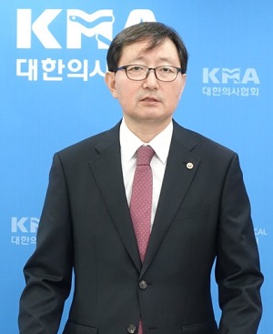 추무진 "문재인 케어에 건보료 2% 인상 문제"