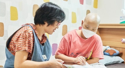 유영제약, 2천만원 모아 백혈병 환아 수술 지원