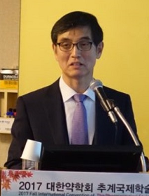 "약사국시, 필기 중심에서 실기평가로 진화해야"