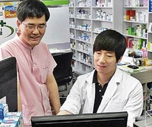 판매제품·약국 홍보…약사 셀프 온라인마케팅 활기