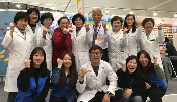 서울시약, 청소년에게 약사직능 홍보 '구슬땀'