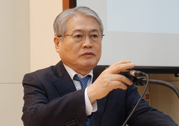 김용익 "문케어, 1·2·3차 종별 수가 완전히 분리해야"