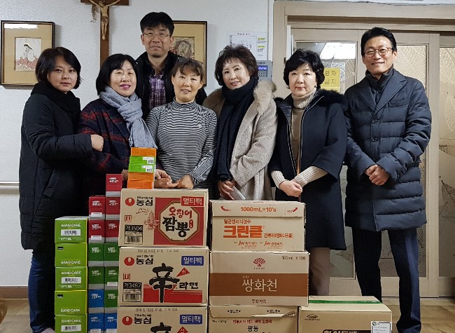 양천구약, 복지시설에 상비약과 김장비용 전달