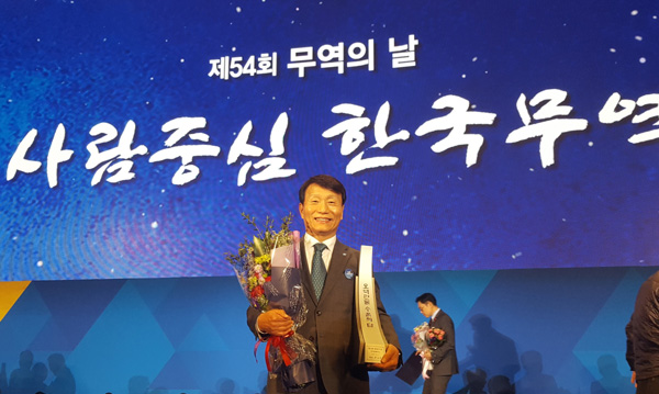 휴메딕스, 500만불 수출의 탑 수상…수출 공략 성과