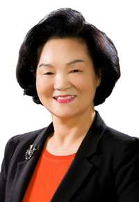 "간호사 등 방문의료 전담공무원 도입"...입법 추진