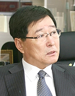 이한우 씨 유통협회장 선거 '불출마'…조선혜 지지
