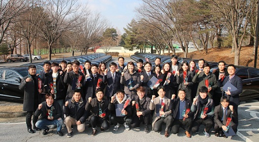 휴온스, 우수 영업사원 32명에게 소나타 지급