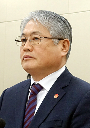 건보공단 해고 노동자 6명, 명퇴·복직 이뤄지나