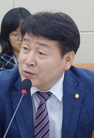 기동민 의원 "행정기관장 전문성, 독이 될 수 있어"