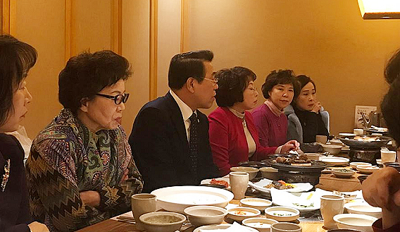 약사회, 원로들과 여약사대회 성공 개최 다짐