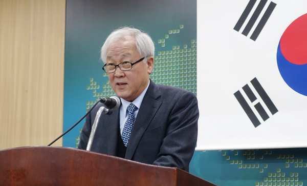 이행명 제약바이오협 이사장 퇴임…"고맙고, 미안하다"