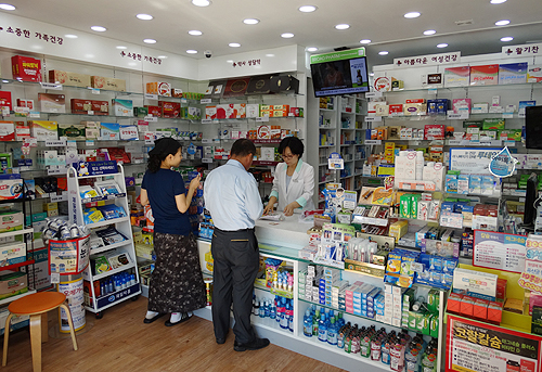 "약국, 진열만 잘해도 올리브영·부츠에 뒤지지 않아"