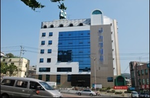 금천구 병원 신축건물 약국개설 임박…의약품도 입고